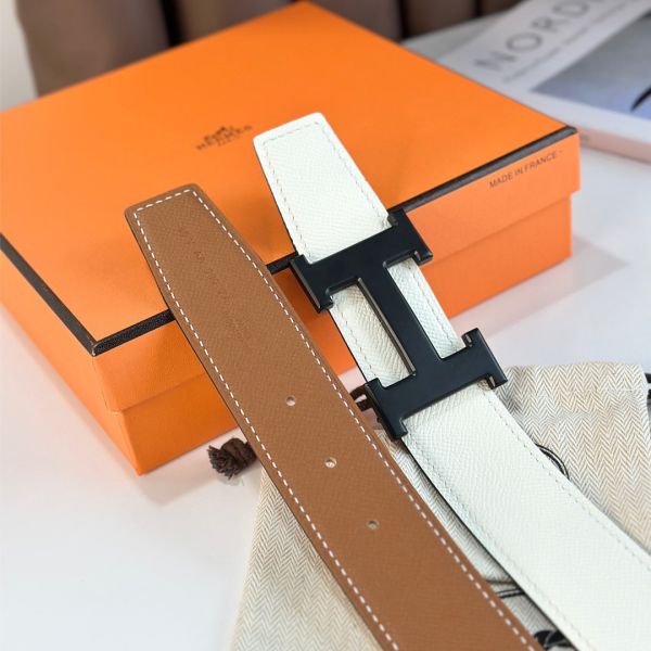 HERM H Reversible 38MM Belt with matte Buckle in White and Gold Epsom Leather