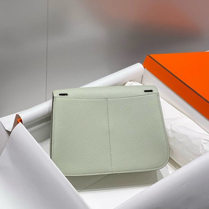 HERM Halzan 25 Bag in Vert Fizz Clemence Leather