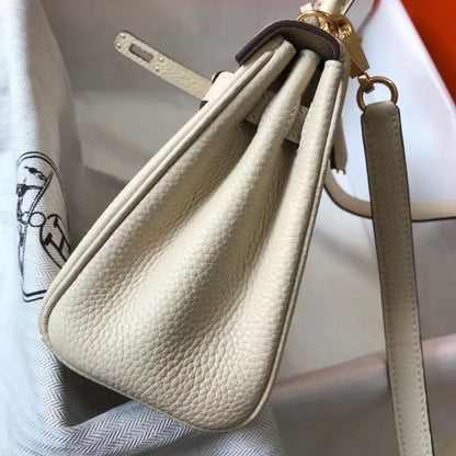 HERM Kelly 20cm Bag In Craie Clemence Leather GHW