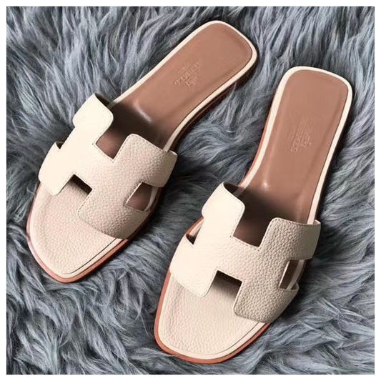 HERM Oran Sandals In Beton Clemence Leather