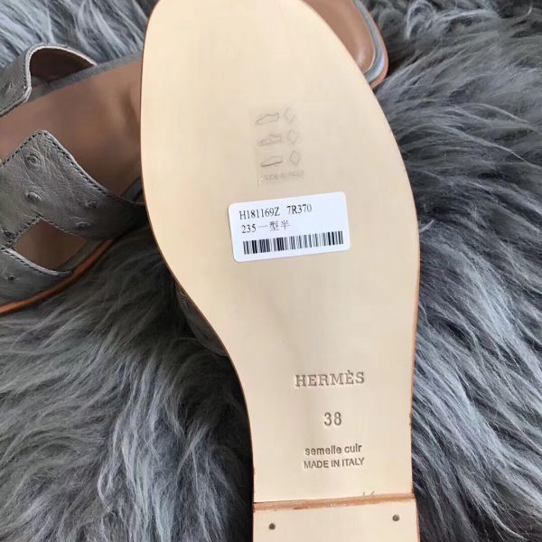 HERM Oran Sandals In Grey Ostrich Leather