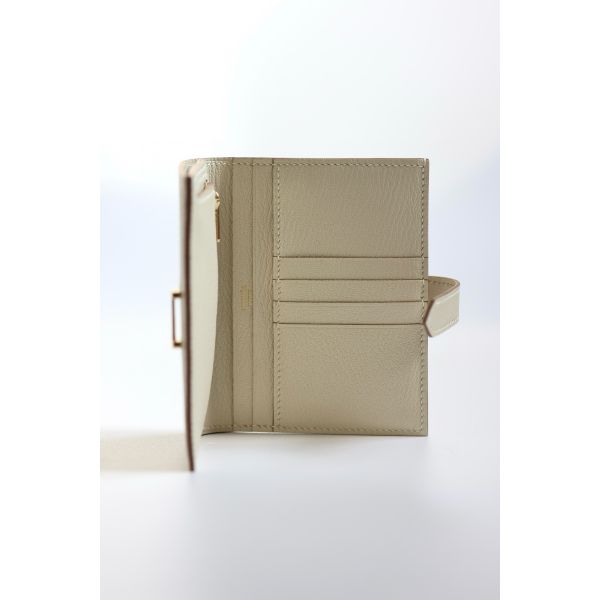 HERM Bearn Compact Handmade Wallet in Craie Chevre Mysore Goatskin