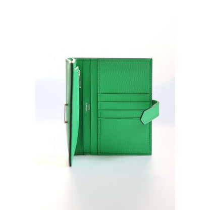 HERM Bearn Compact Handmade Wallet in Vert Comics Chevre Mysore Goatskin