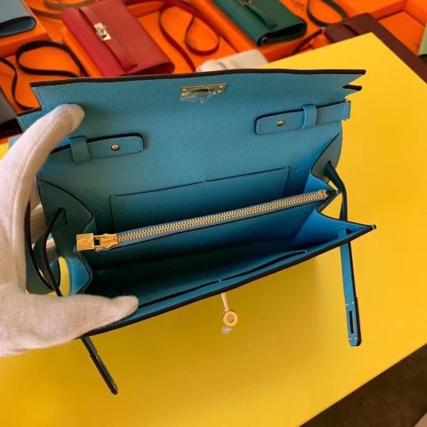 HERM Kelly Classique To Go Wallet In Blue Du Nord Epsom Calfskin