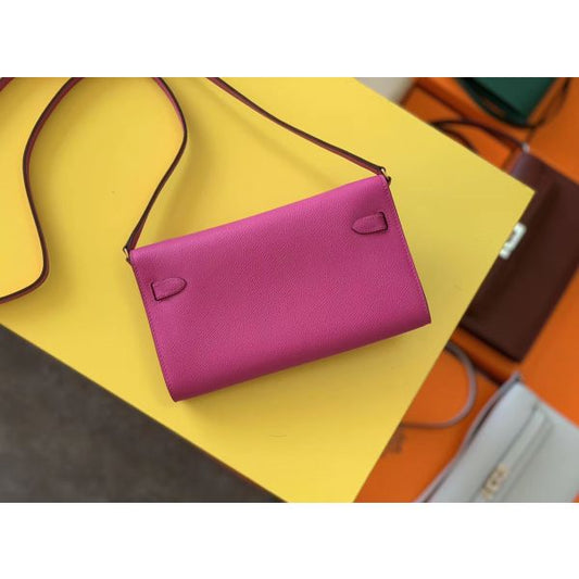 HERM Kelly Classique To Go Wallet In Magnolia Epsom Calfskin