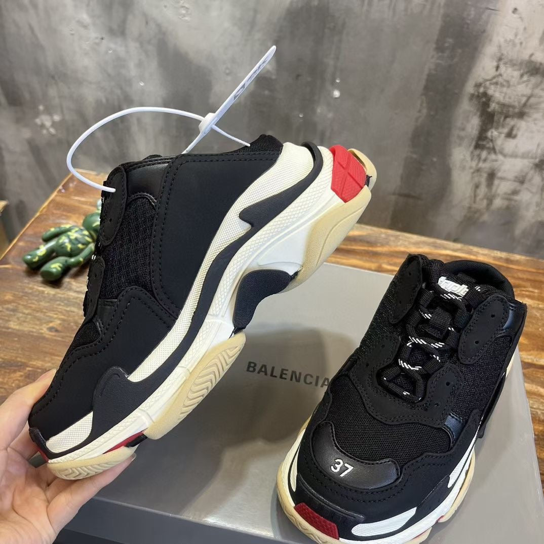 BLCG Sneakers