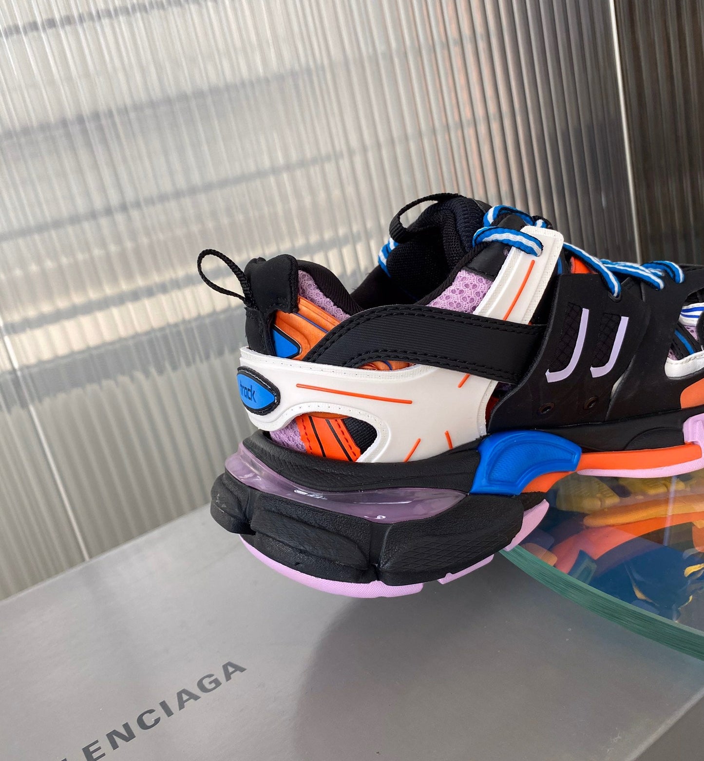 BLCG Sneakers