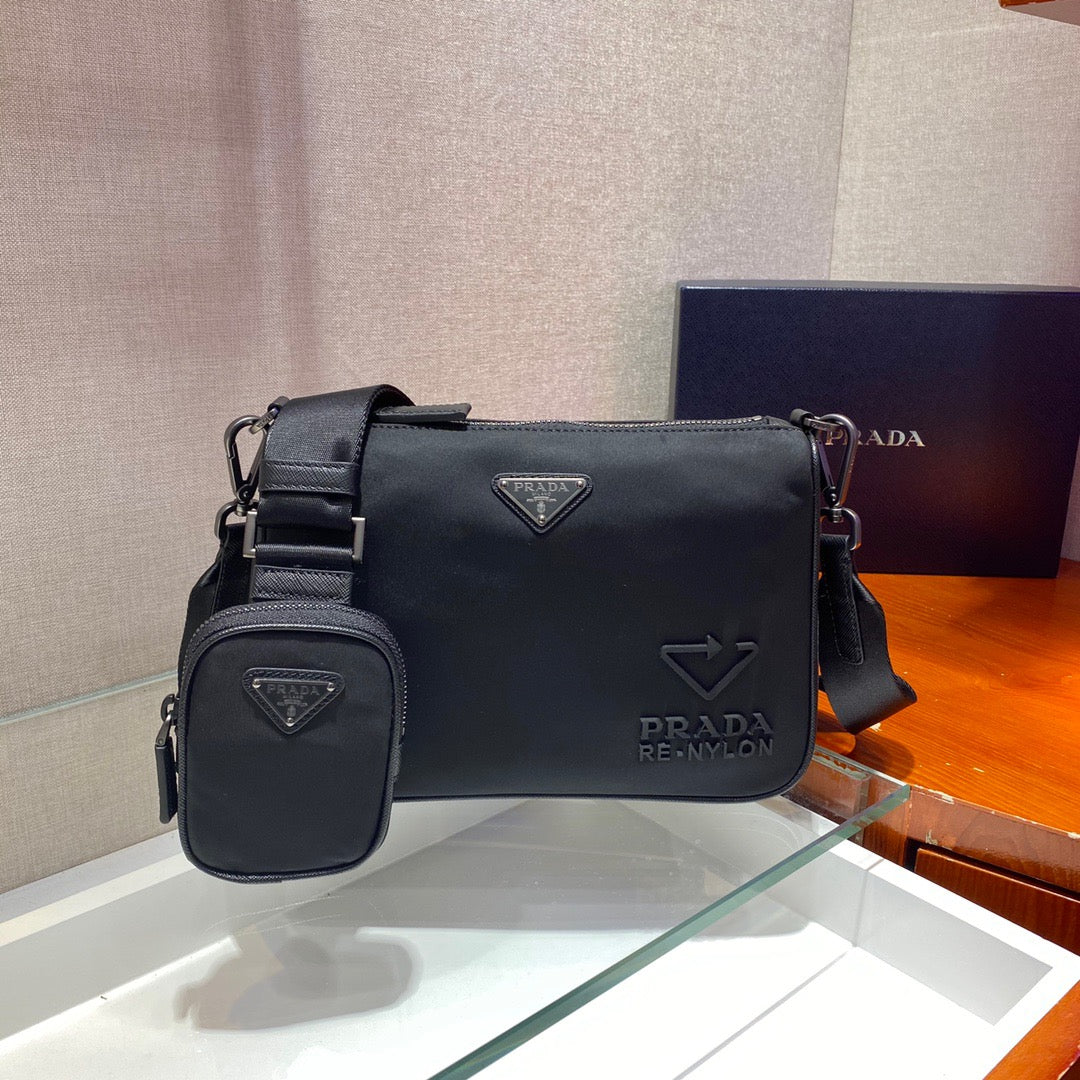 PRA Messenger Bag
