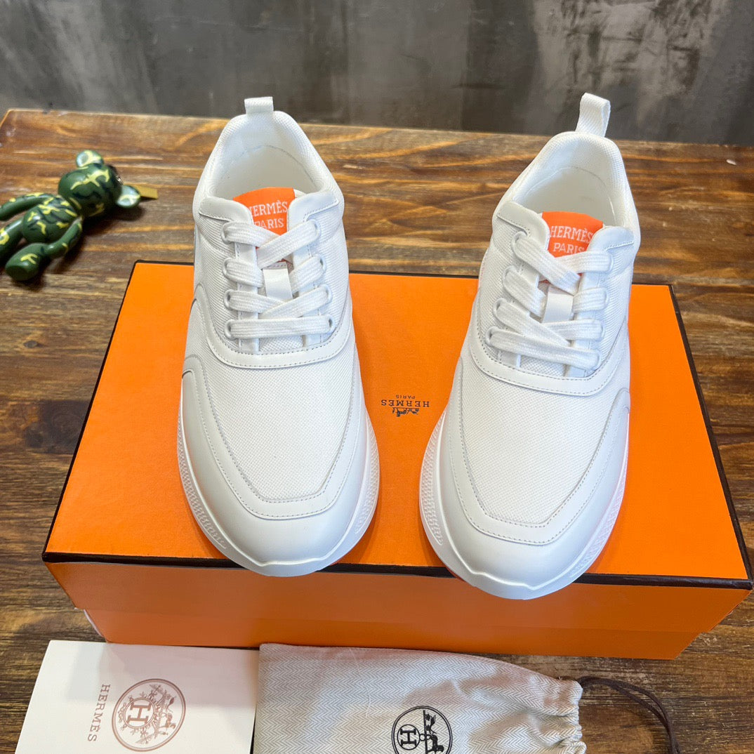 HERM Sneakers