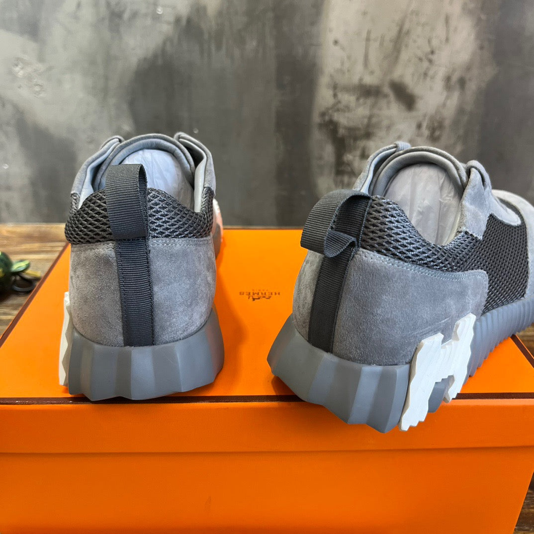 HERM Sneakers