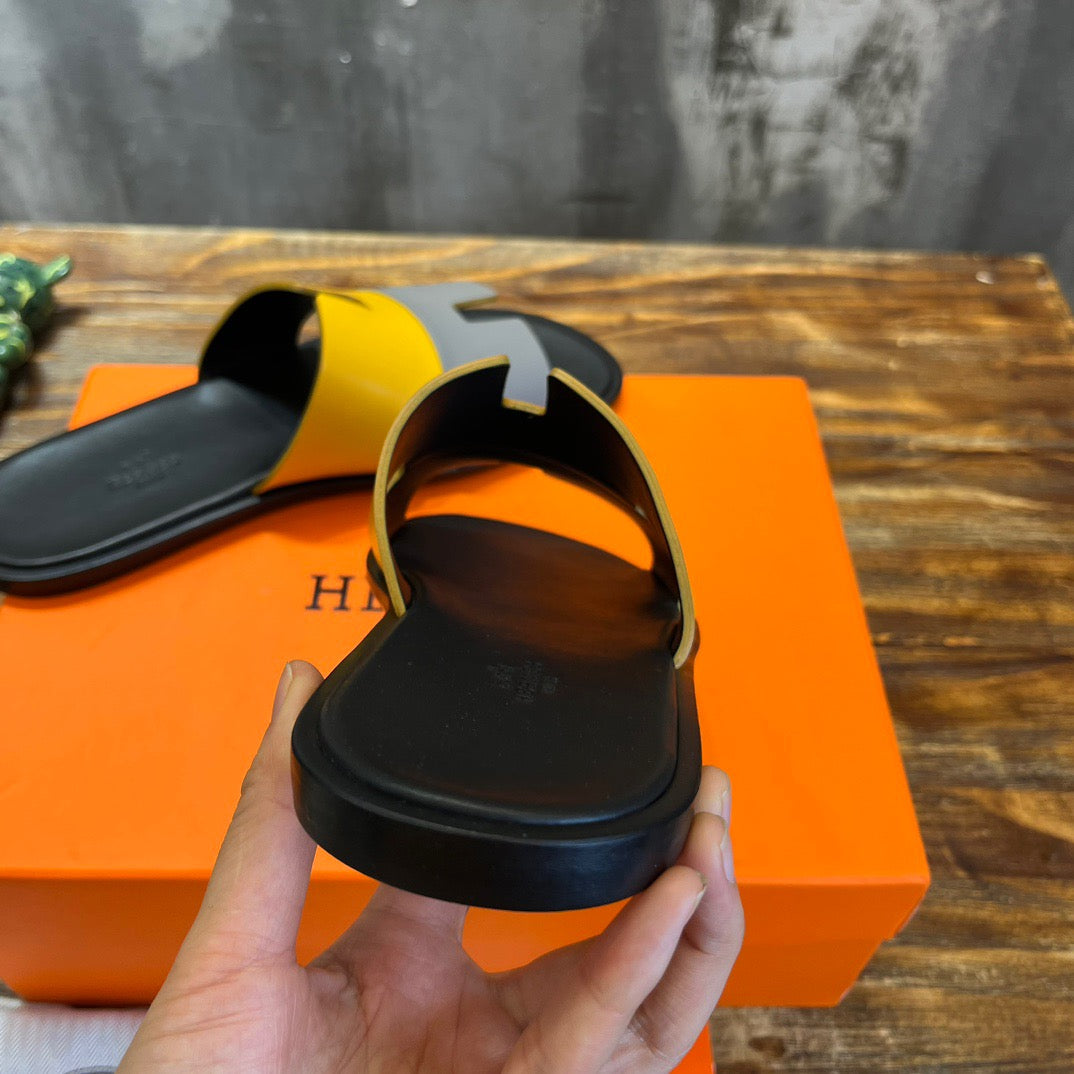 HERM Sandal
