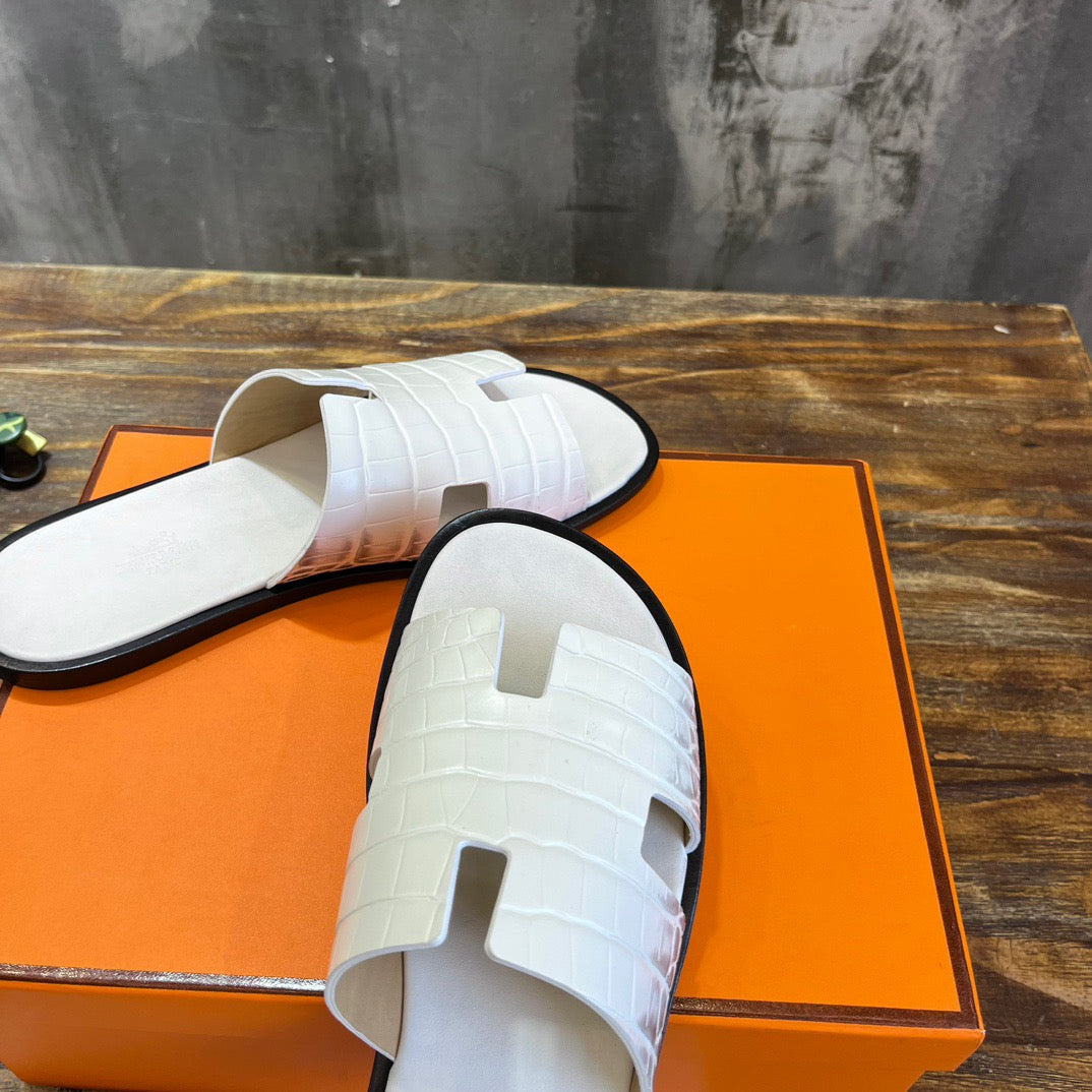 HERM Sandal