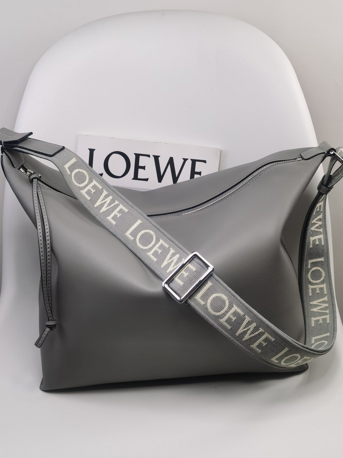 LO Messenger Bag