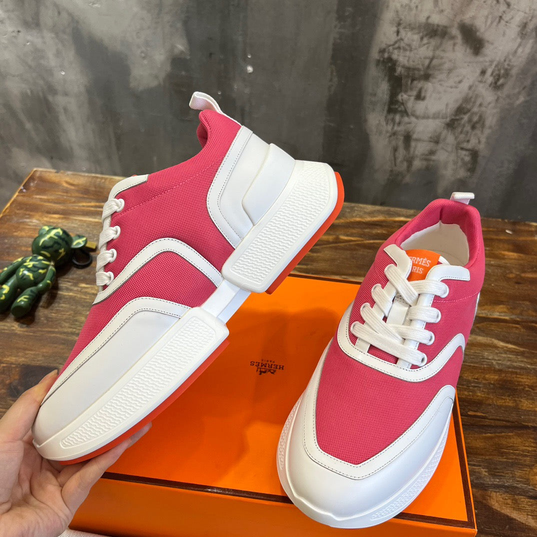 HERM Sneakers