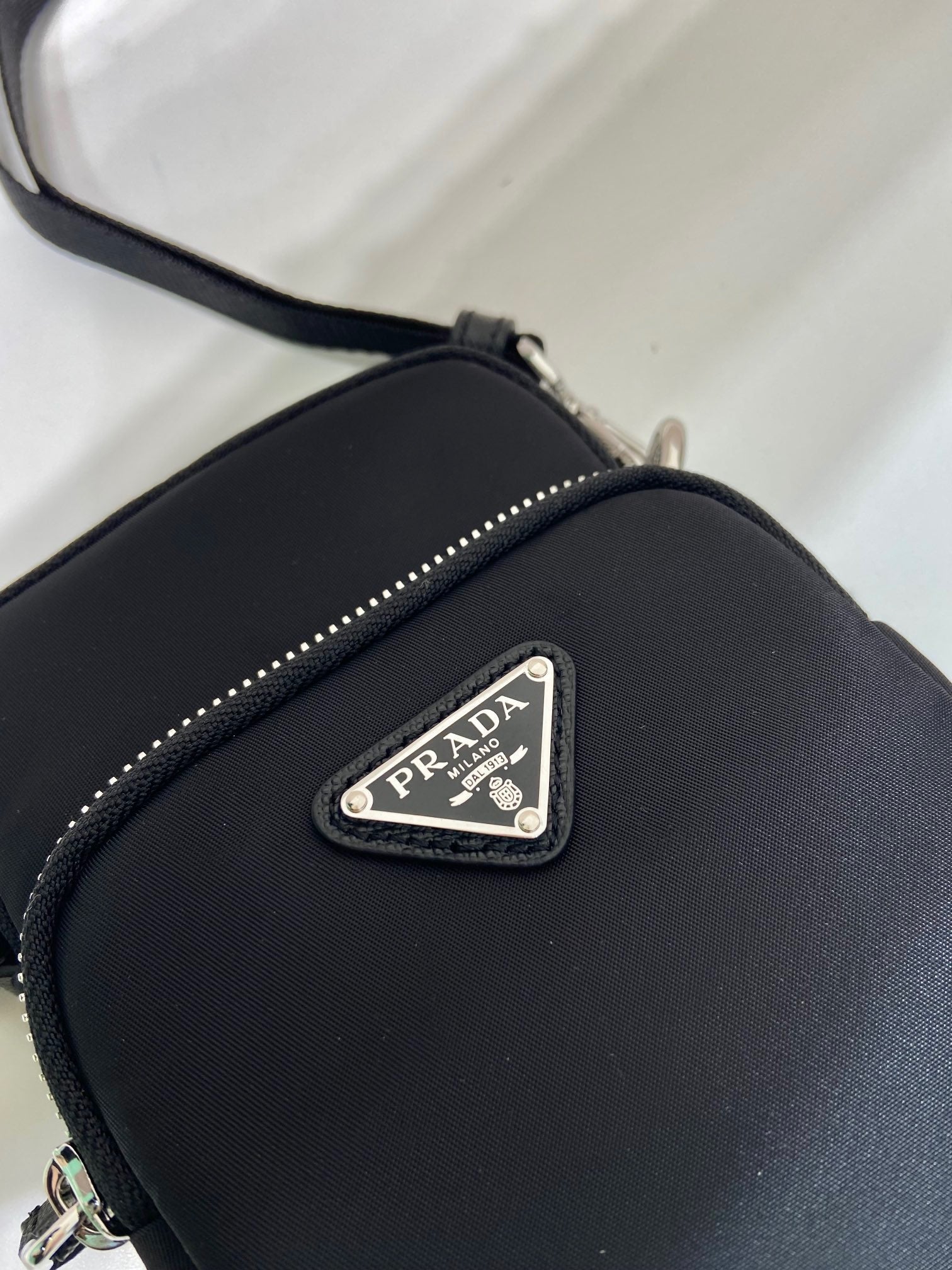 PRA Sling Bag