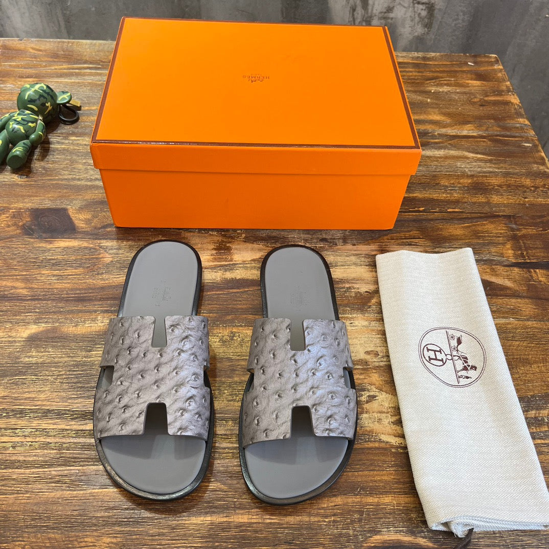 HERM Sandal