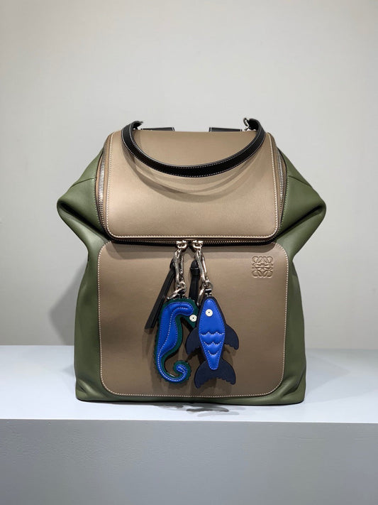 LO Backpack
