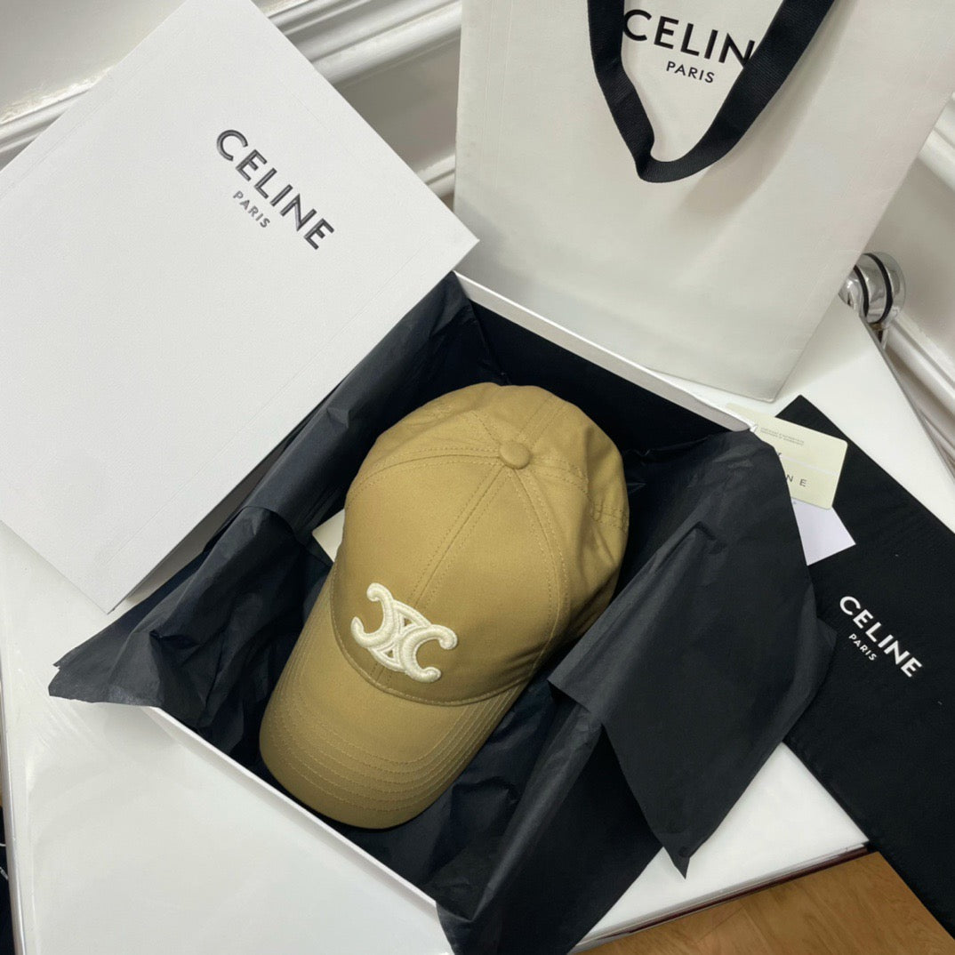 Caps