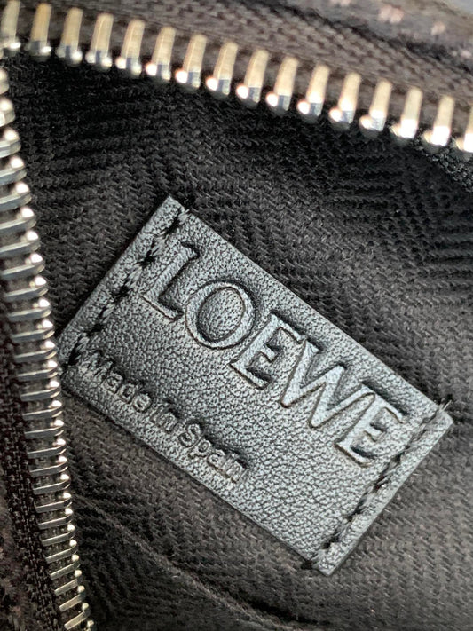 LO Messenger Bag