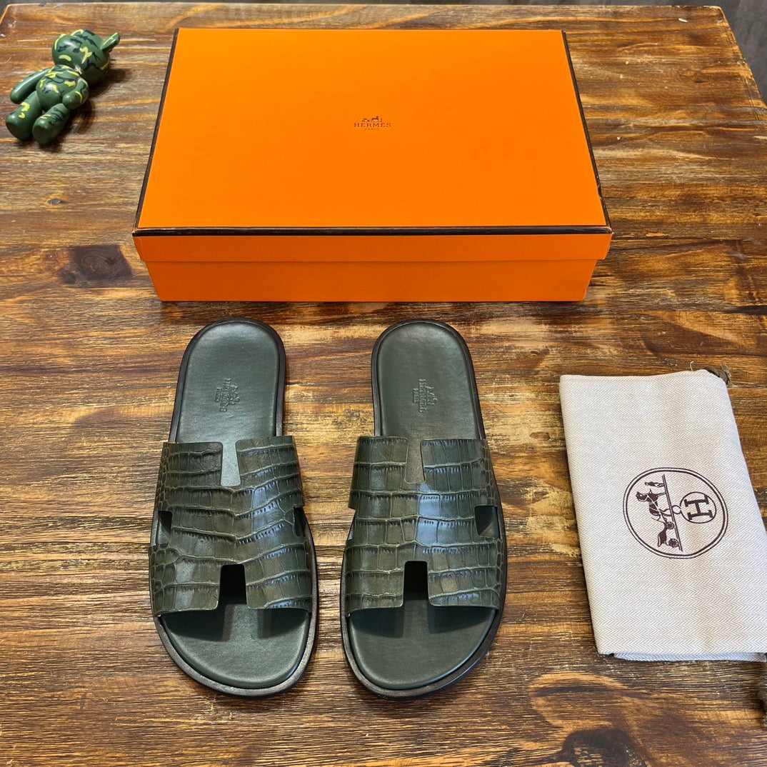 HERM Sandal