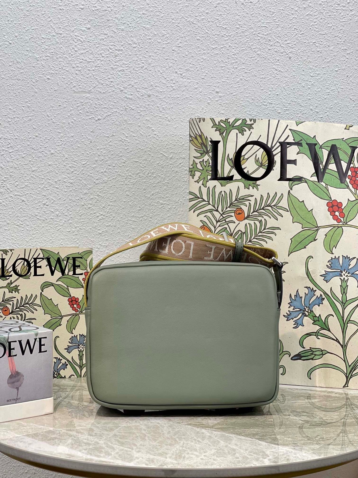 LO Messenger Bag