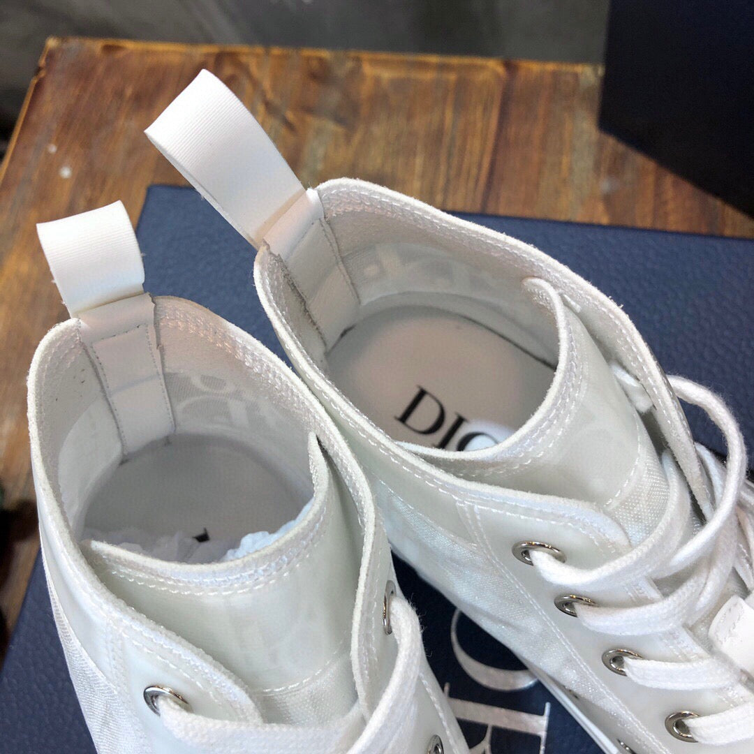 DIO Sneakers
