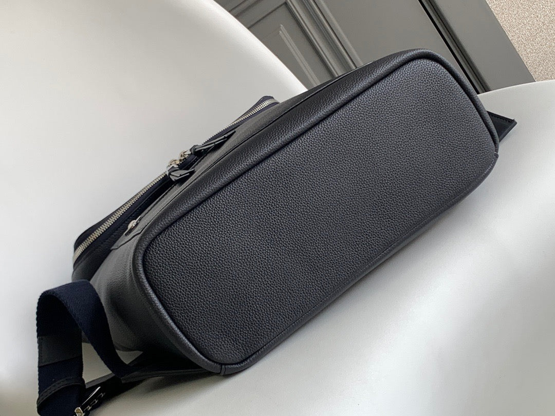 LO Backpack