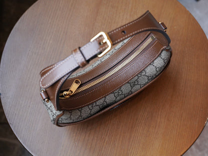 GUC Hobo bag
