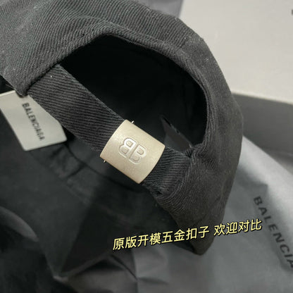 Caps