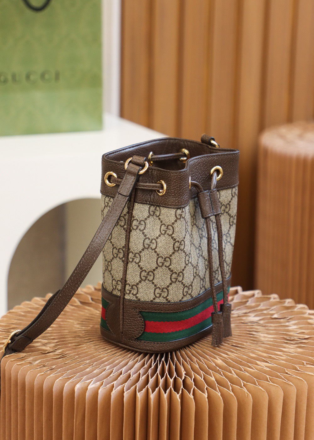 GUC Ophida Bucket