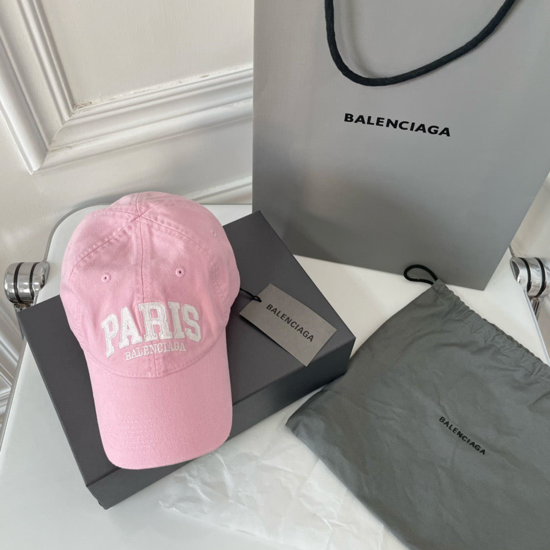 Caps