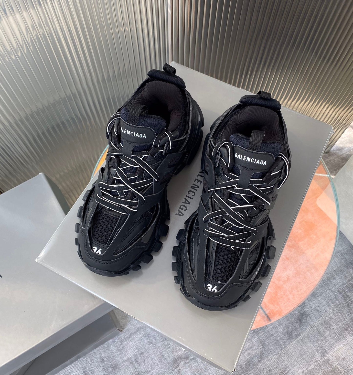 BLCG Sneakers