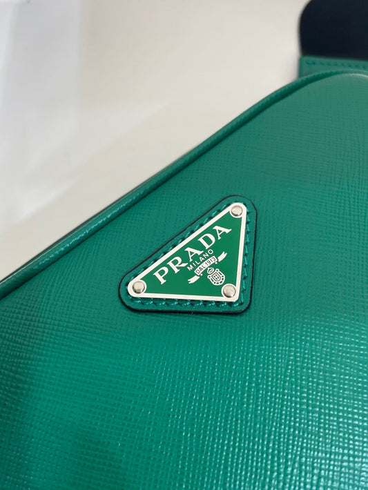 PRA Cross Body Bag