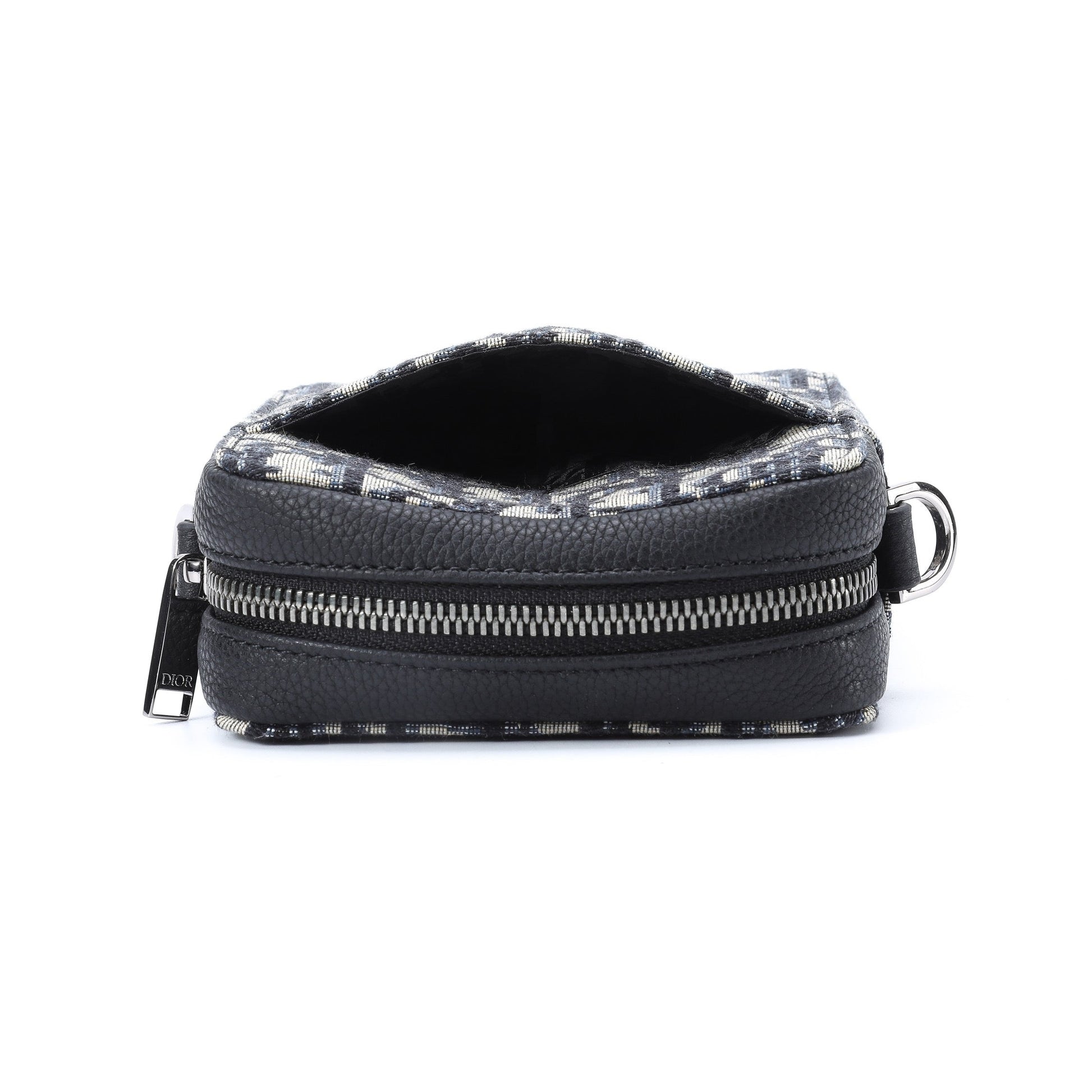 DIO Oblique Bags