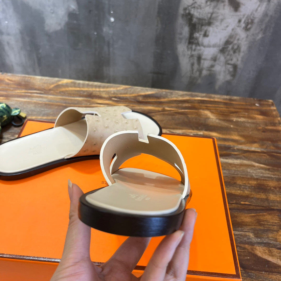 HERM Sandal