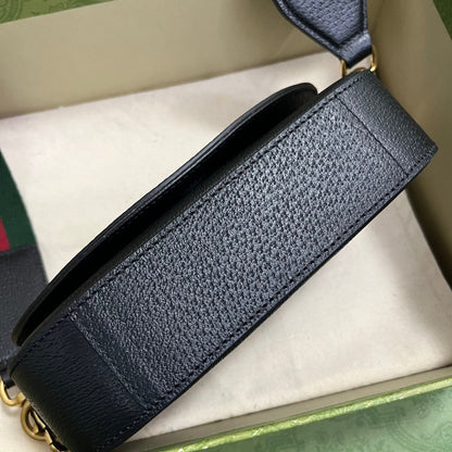 GUC Messenger Bag