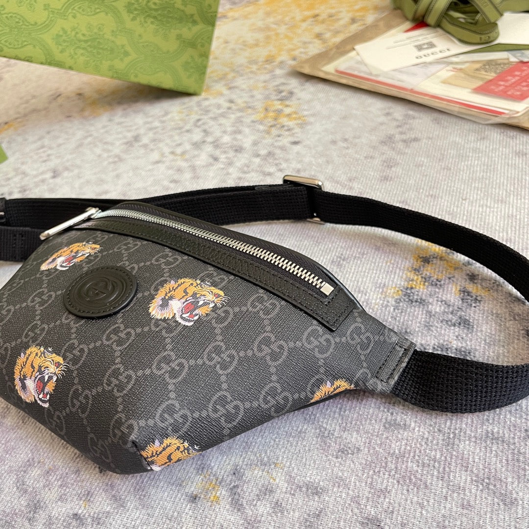 GUC Cross Body Bag
