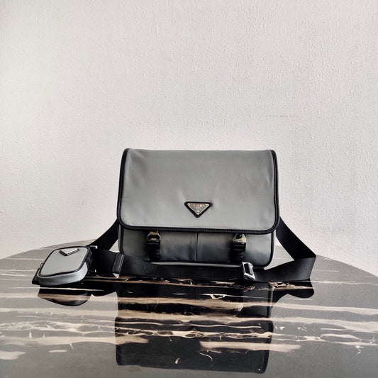 PRA Messenger Bag