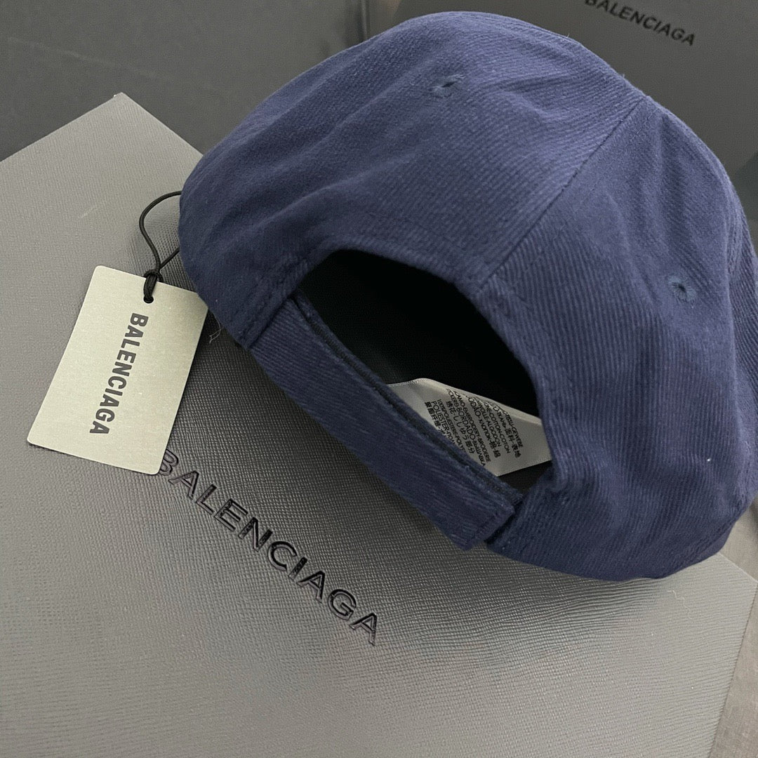 Caps