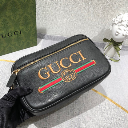 GUC Messenger Bag