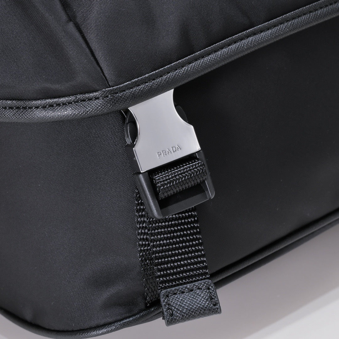 PRA Cross Body Bag