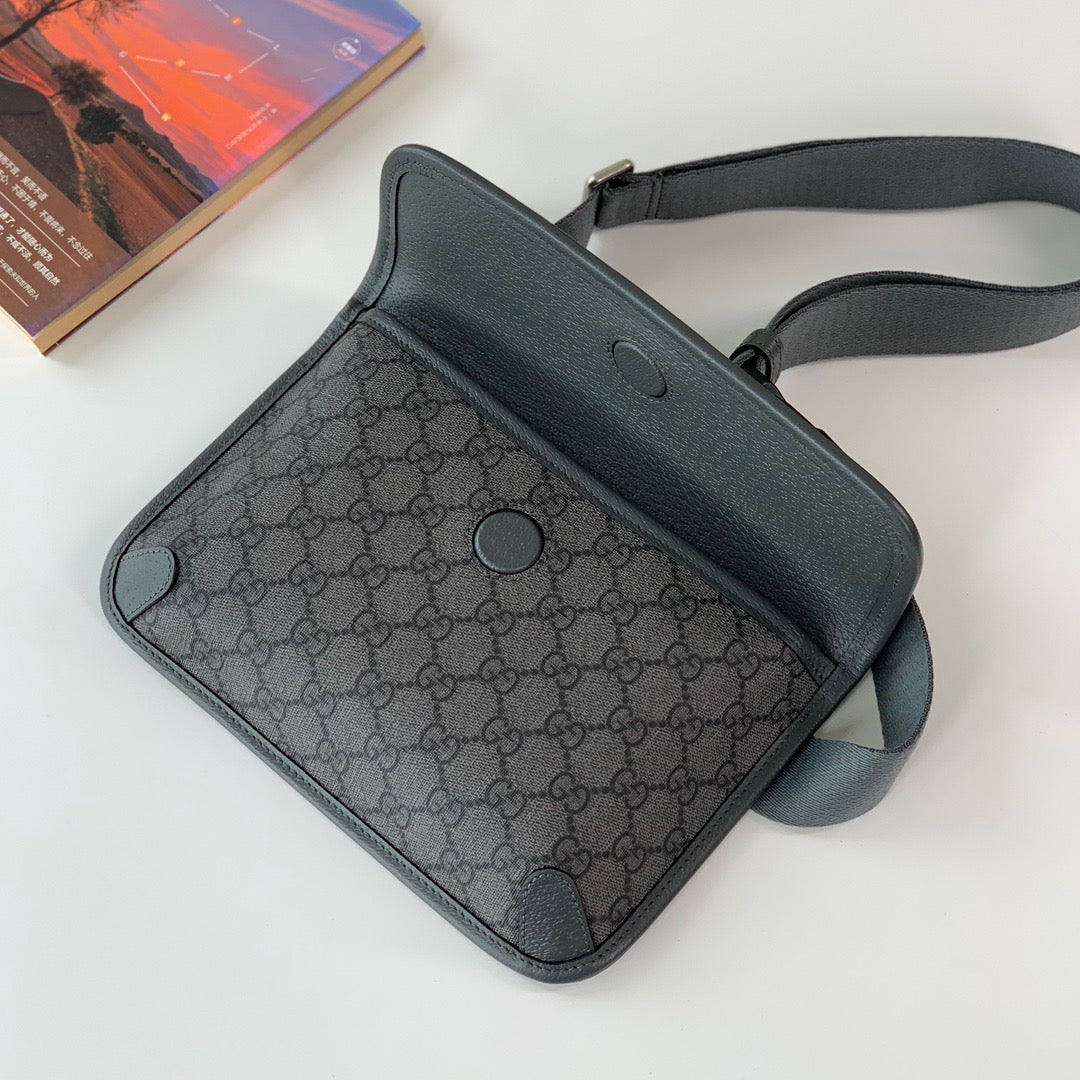 GUC Cross Body Bag