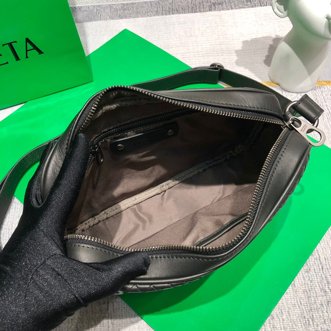 BV Messenger Bag