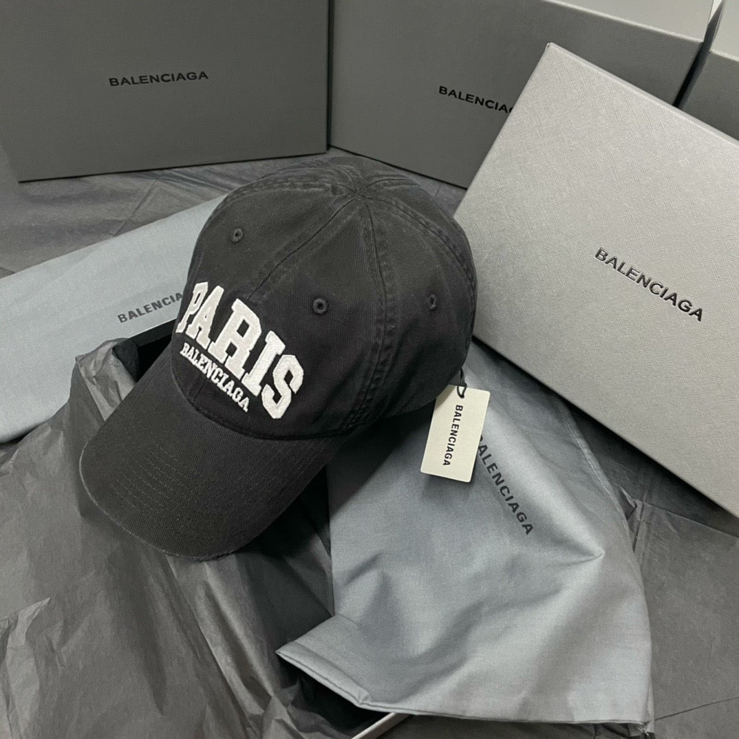 Caps