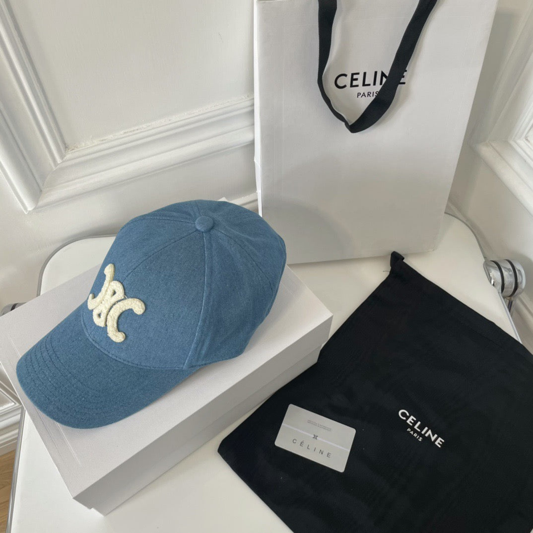 Caps