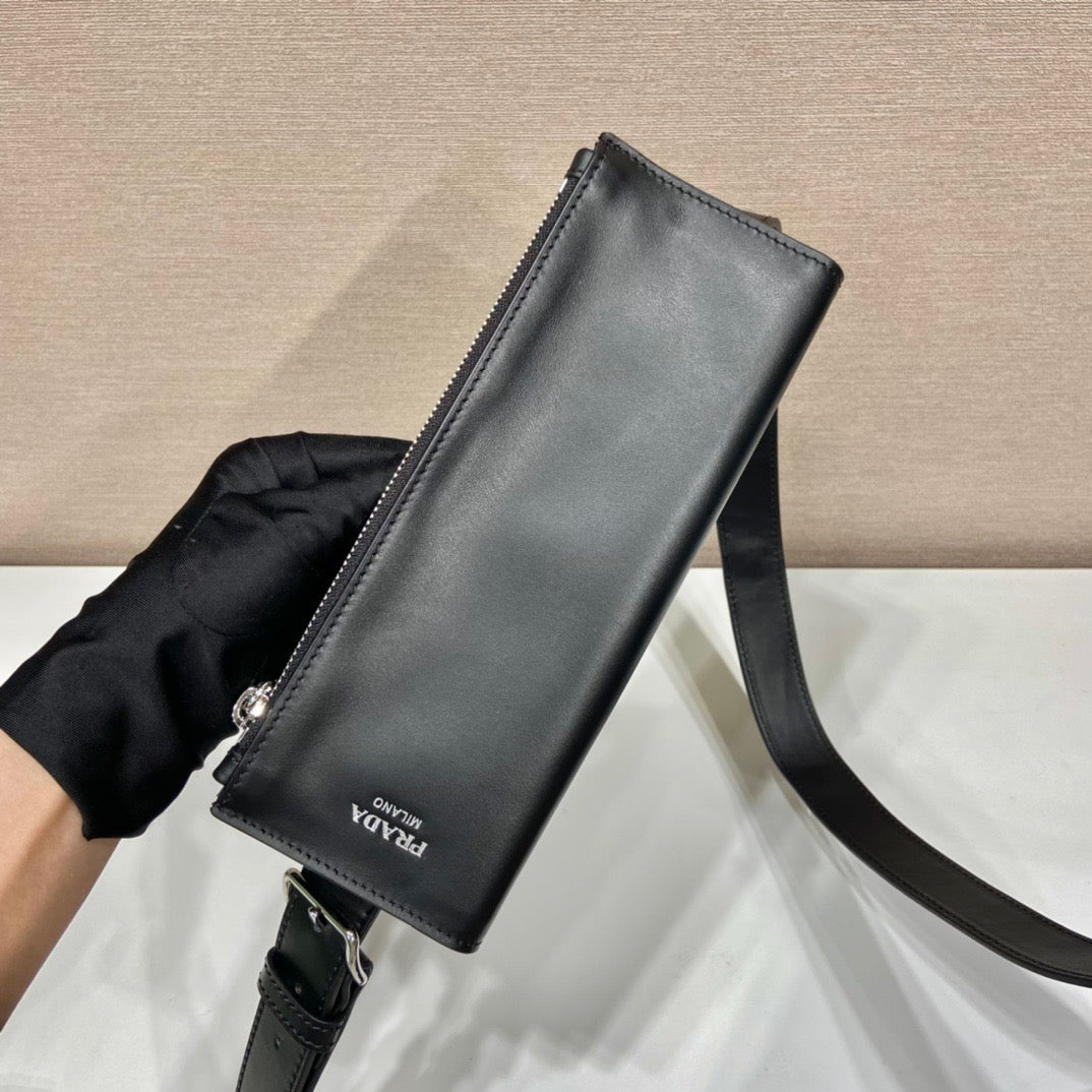 PRA Cross Body Bag