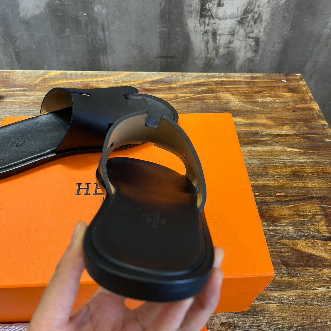 HERM Sandal