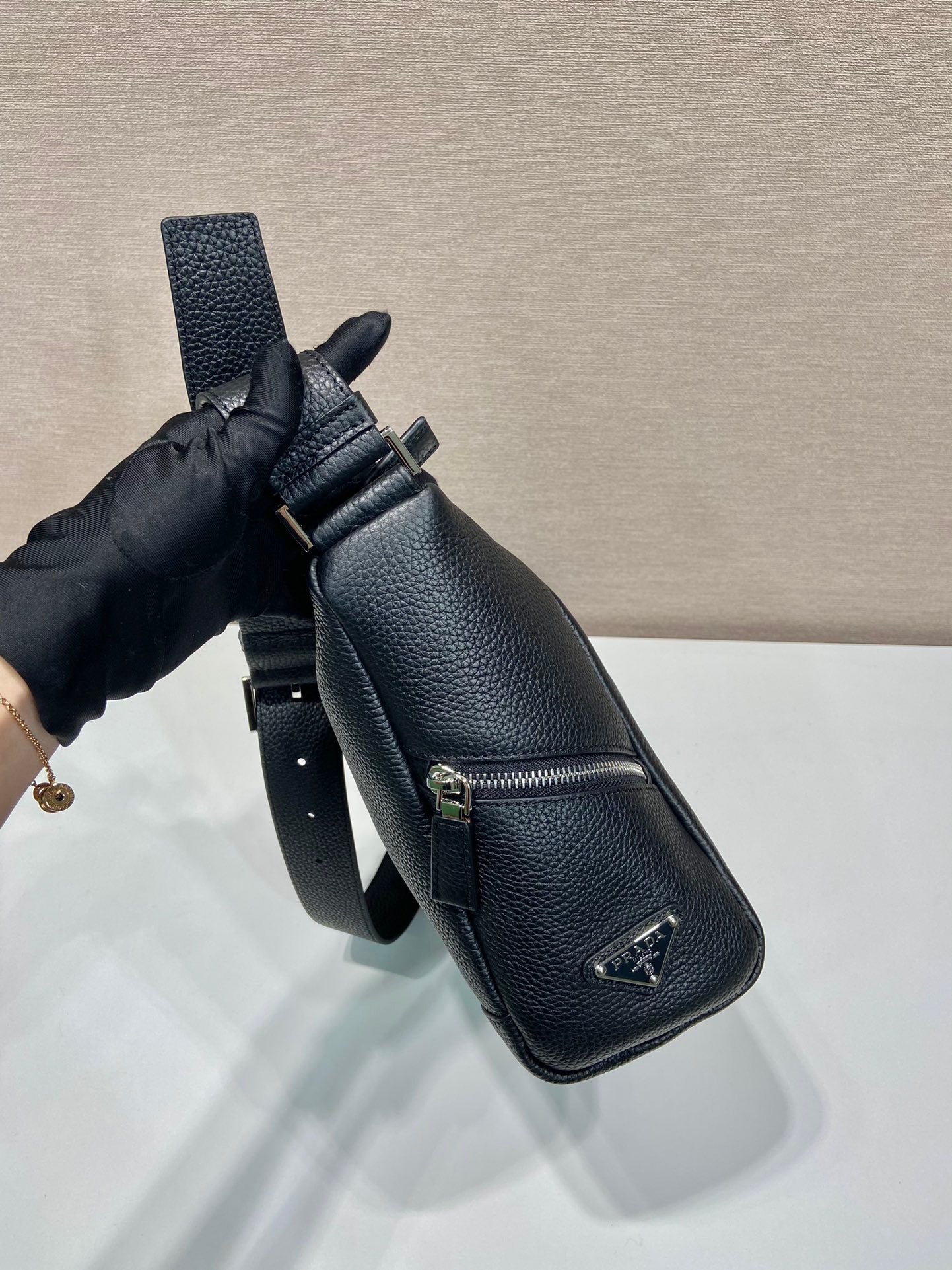 PRA Messenger Bag