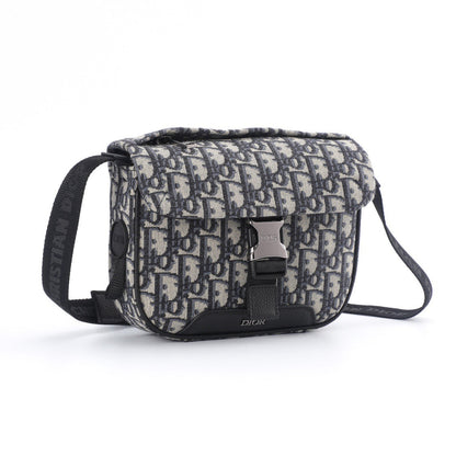 DIO Explorer Oblique Messeger Bag