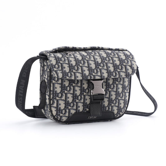 DIO Explorer Oblique Messeger Bag